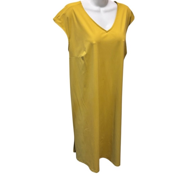 WynneLayers Stretch Tech Midi Pleat Back Dress 1X Chartreuse Pockets Fit Flare - Picture 3 of 6